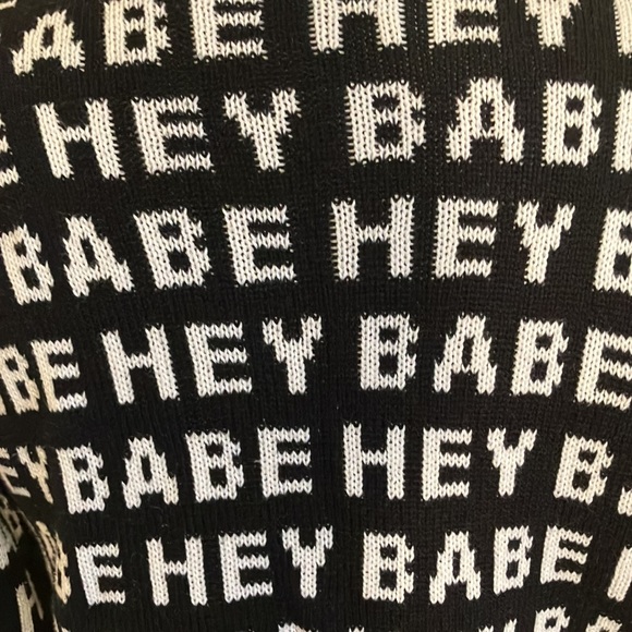 Brunette the Label oversize “Hey Babe” sweater, black & white, size M - Picture 5 of 12
